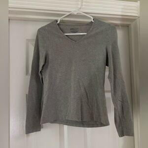Grey long sleeve shirt